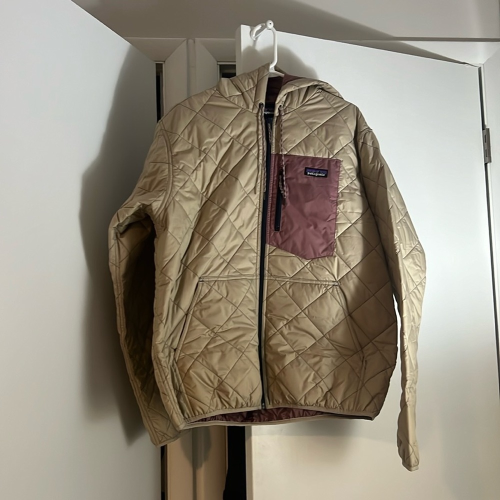 Patagonia Men's Diamond Quilted Bomber Hoody